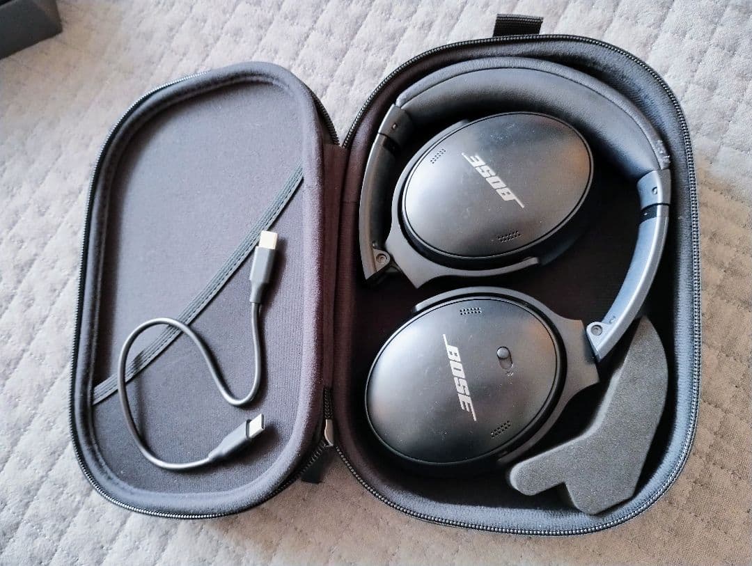 BOSE QuietComfort 45 ノイズキャンセリング ヘッドホン