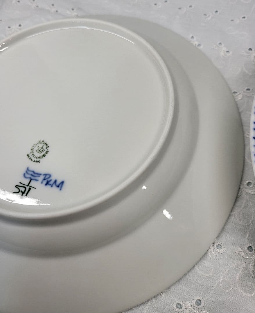 未使用✨ロイヤルコペンハーゲン ブルーフルーテッド ハーフレース プレート 大皿