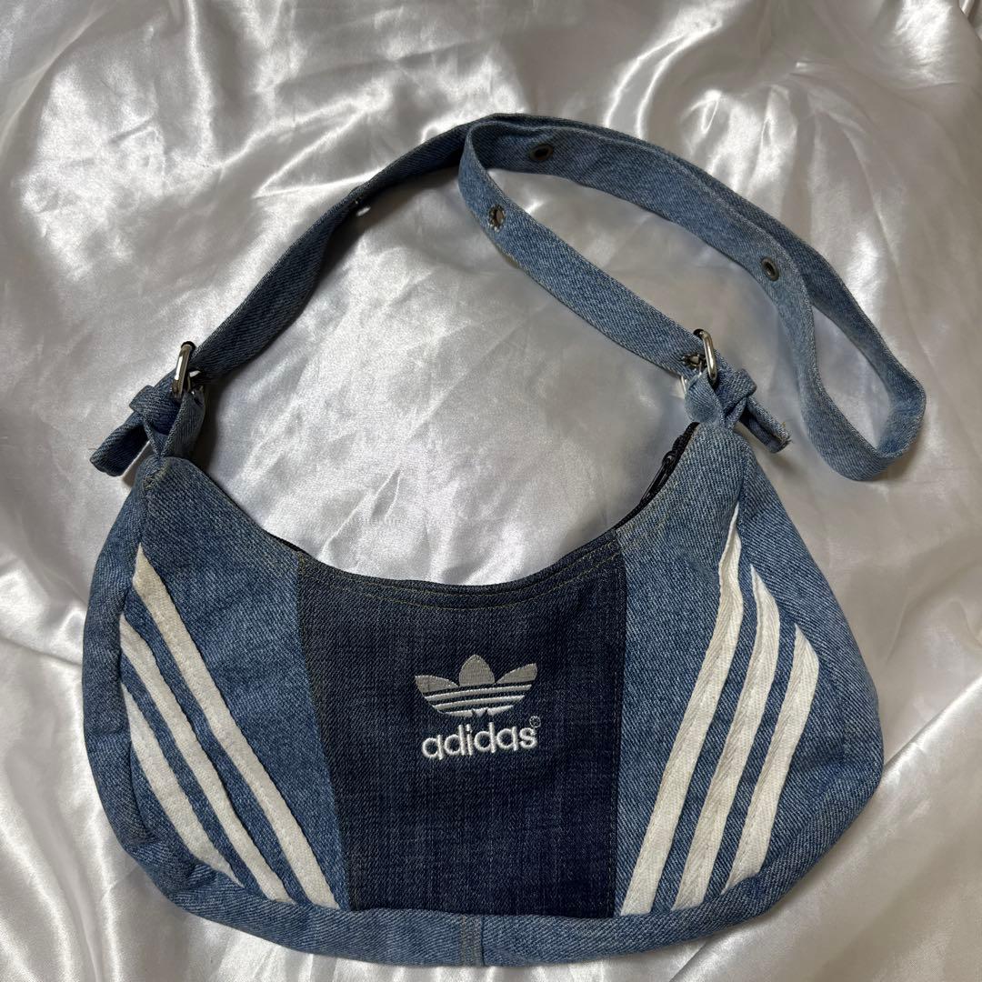 レア　adidas アディダス　リメイクバッグ　再構築　Y2K デニム
