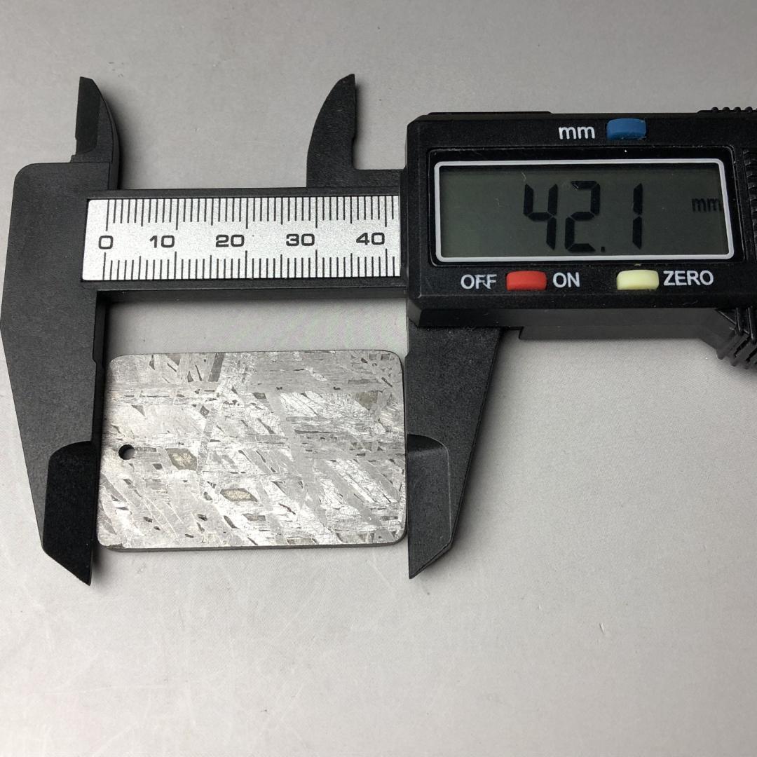 アルタイ隕石　 鉄隕石　メテオライト　ペンダントトップ　重さ約27ｇ