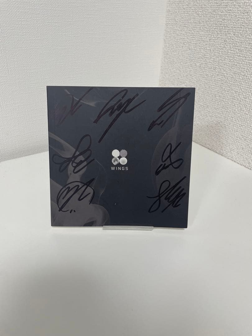 BTS WINGS サインアルバム