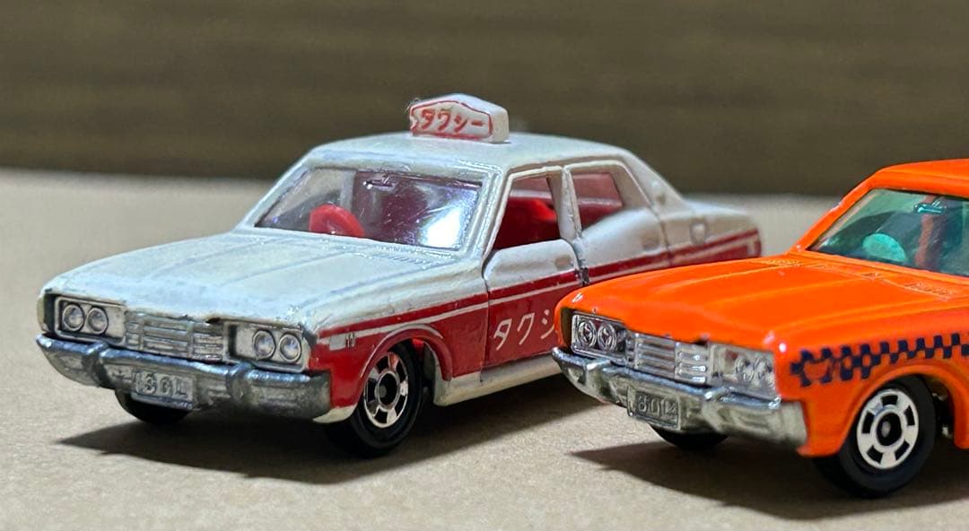 日本製 トミカ ニッサン セドリック タクシー 330型 2台セット