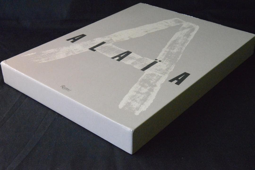 【Azzedine Alaia】アズディン・アライア　★★大幅に値下げしました