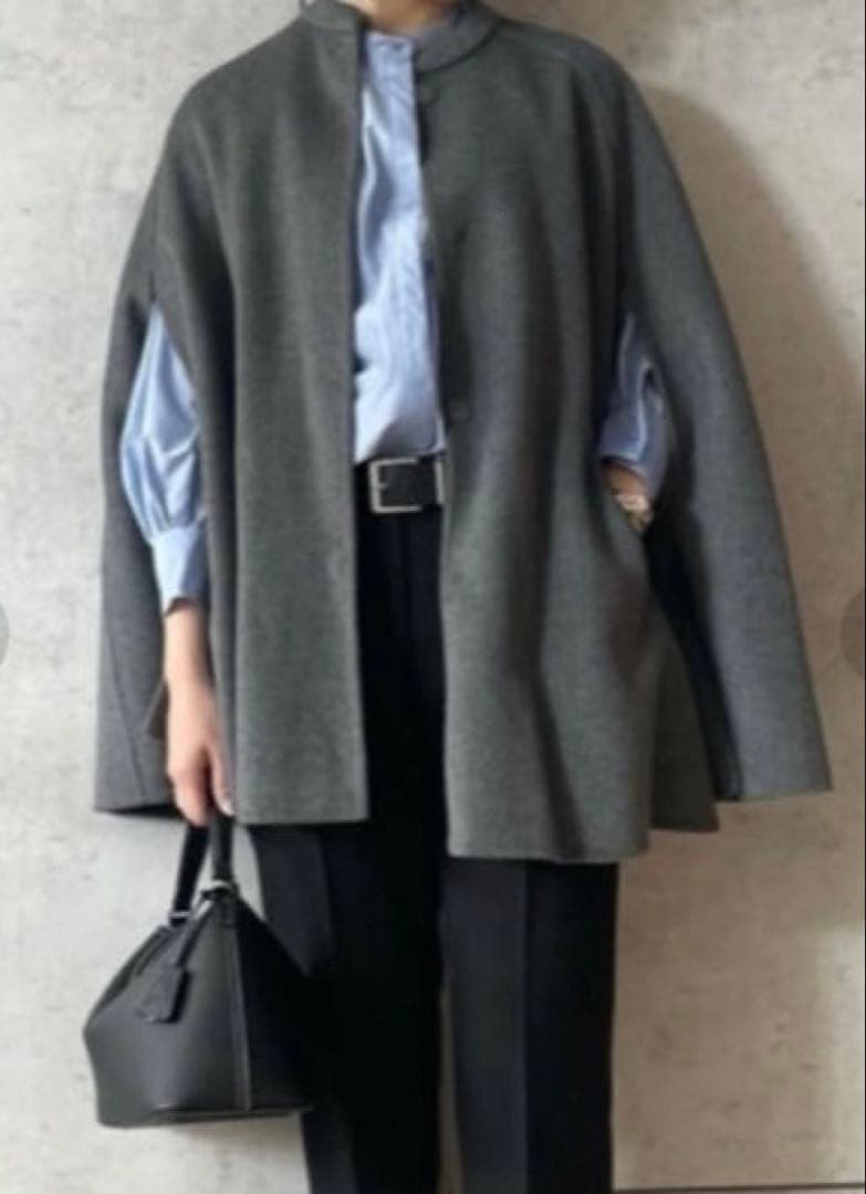 ミラオーウェン　グレー ケープコート