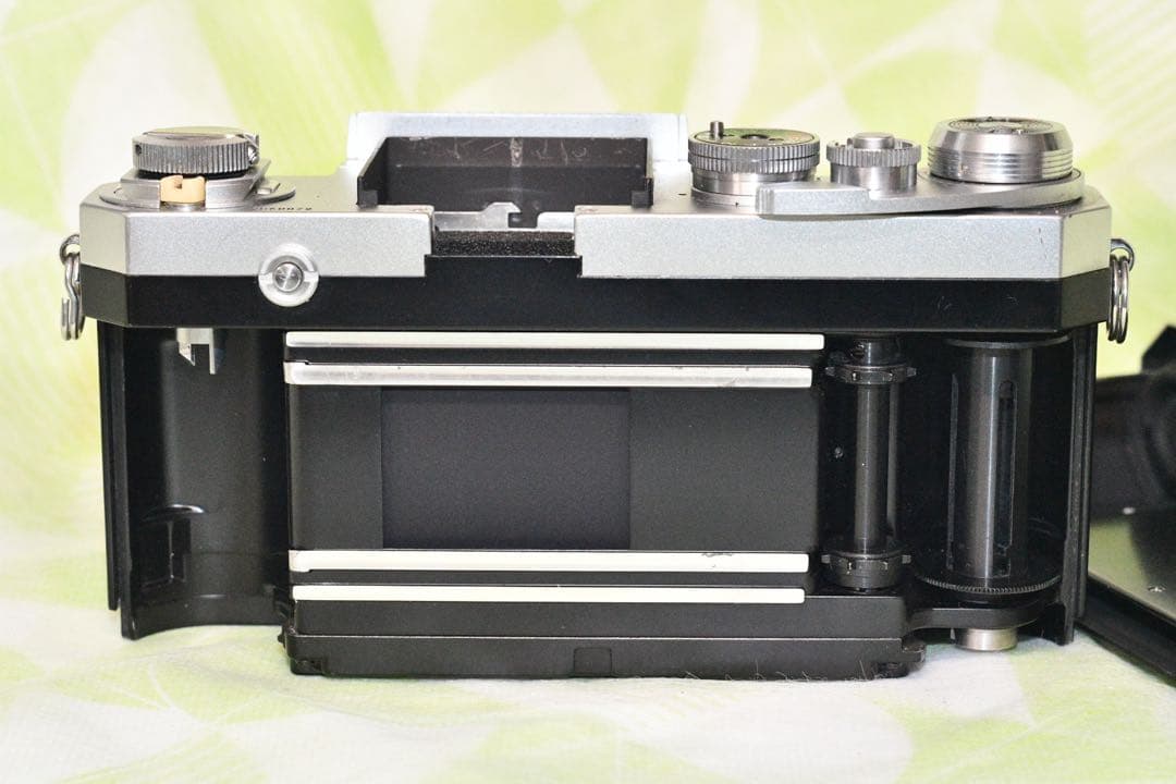 Nikon F ￼フォトミックFTn シルバー ボディ　a339