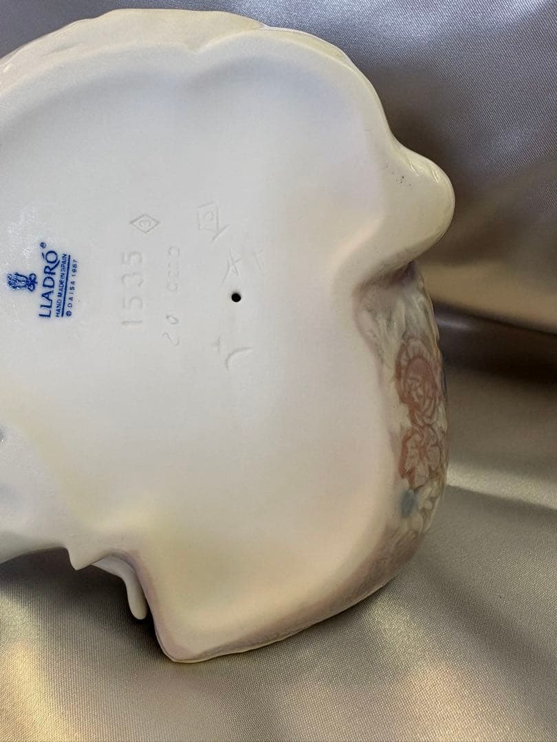 LADRO リヤドロ フィギュリン みんなおねんね