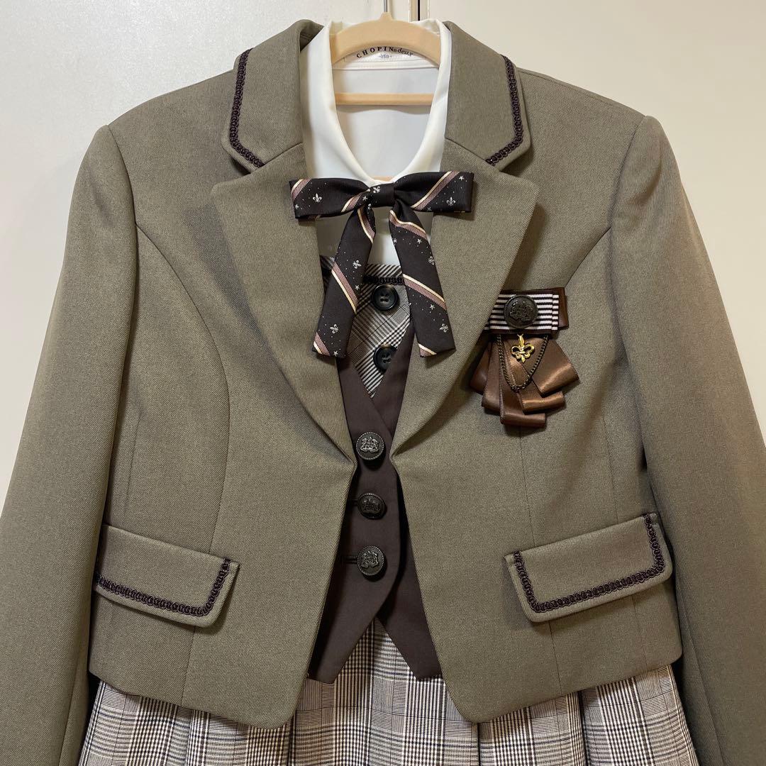 極美品❣️ショパン　女の子　フォーマル　スーツ　150❤️卒業式　卒服　クミキョク