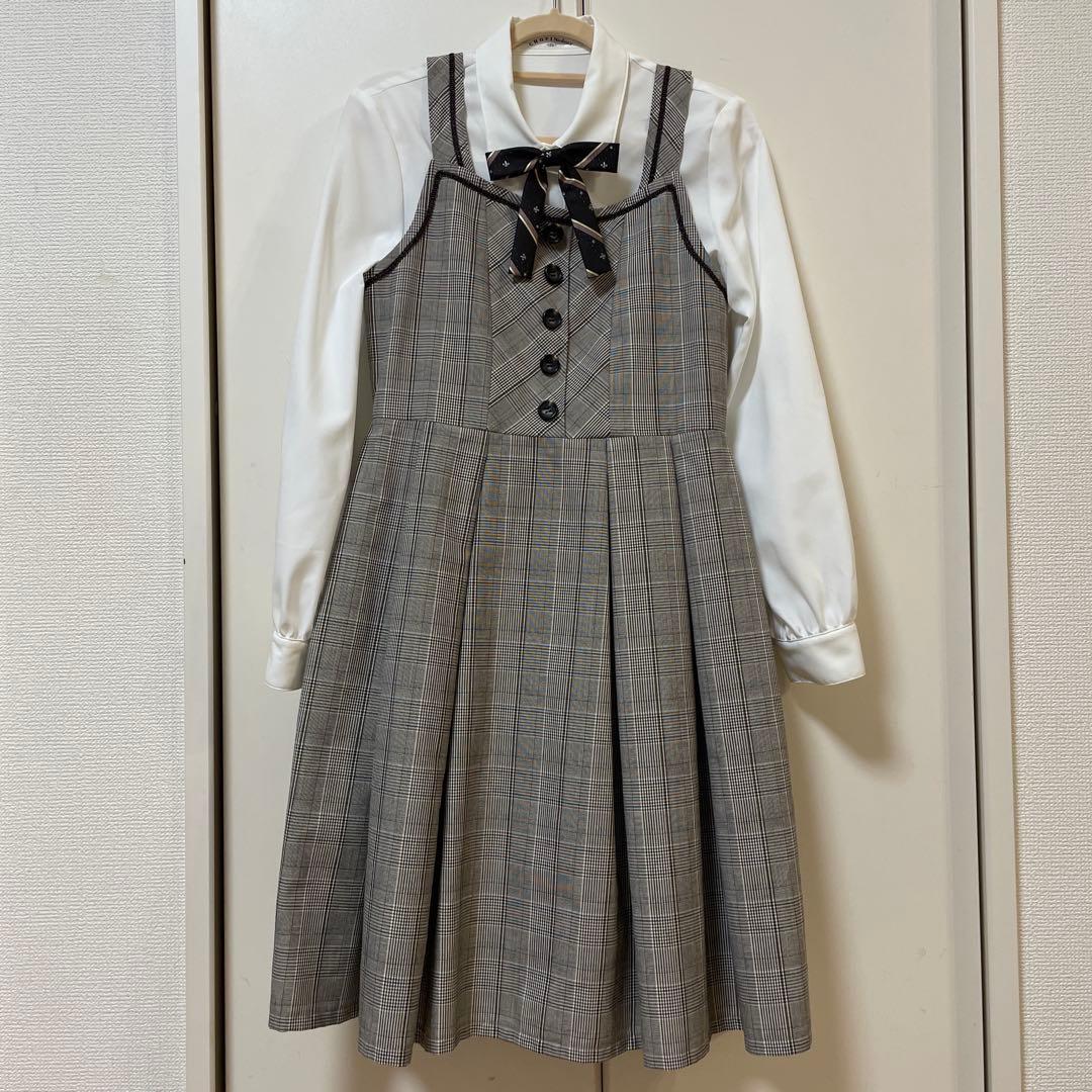 極美品❣️ショパン　女の子　フォーマル　スーツ　150❤️卒業式　卒服　クミキョク