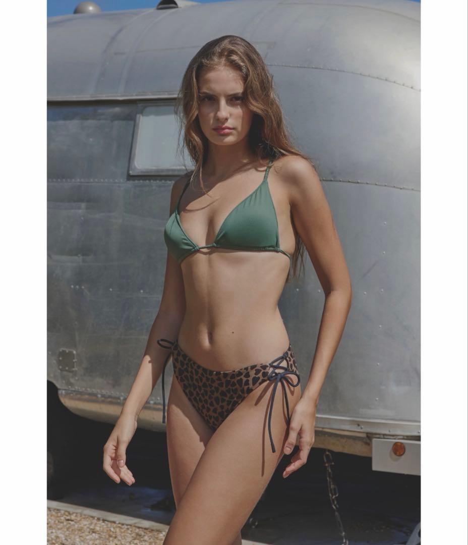 新品Alexiastam skylar Love actually M