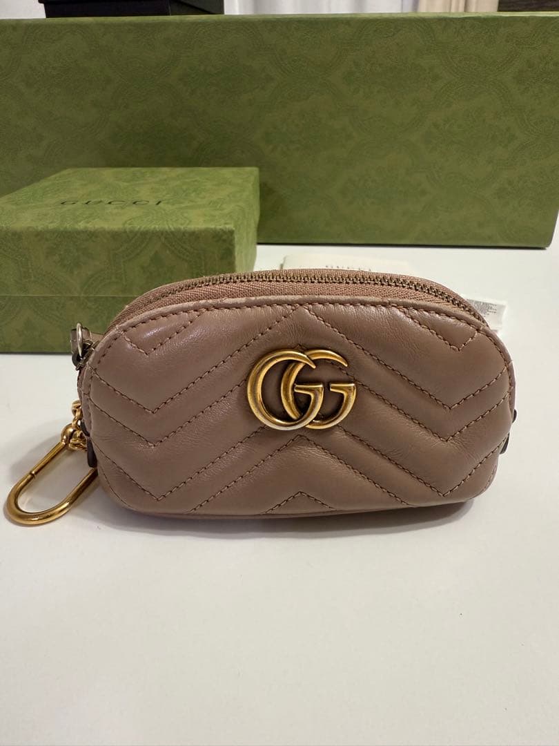 GUCCI GGマーモント　キーポーチ　キーケースケース　ベージュピンク