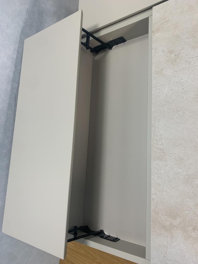 K☆132 ボーコンセプト Chiva コーヒーテーブル アッシュセラミック