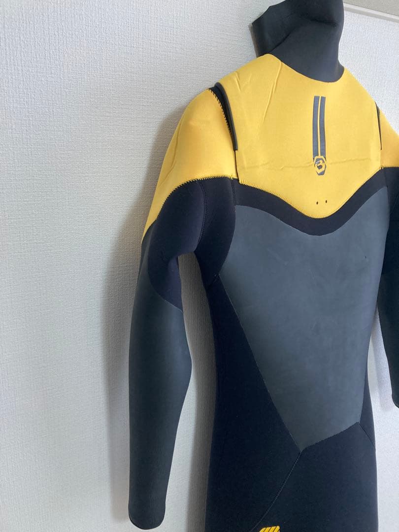 BEWETビーウェット5×3セミドライウエットスーツ
