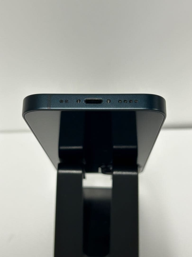 No.12 iPhone13mini 128GB ミッドナイト