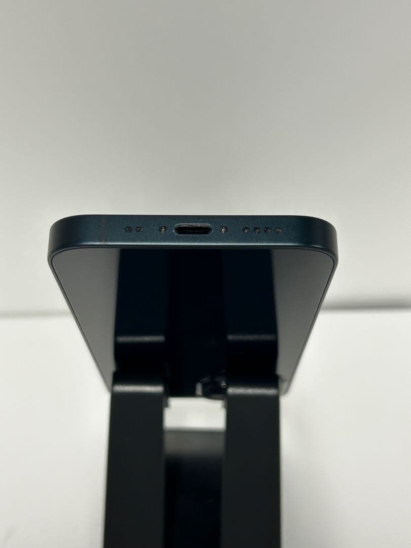 No.12 iPhone13mini 128GB ミッドナイト