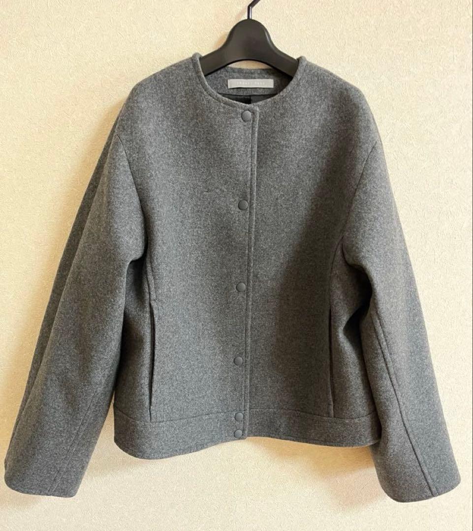 【美品】2024AW セオリーリュクス ショートコート　38 グレー