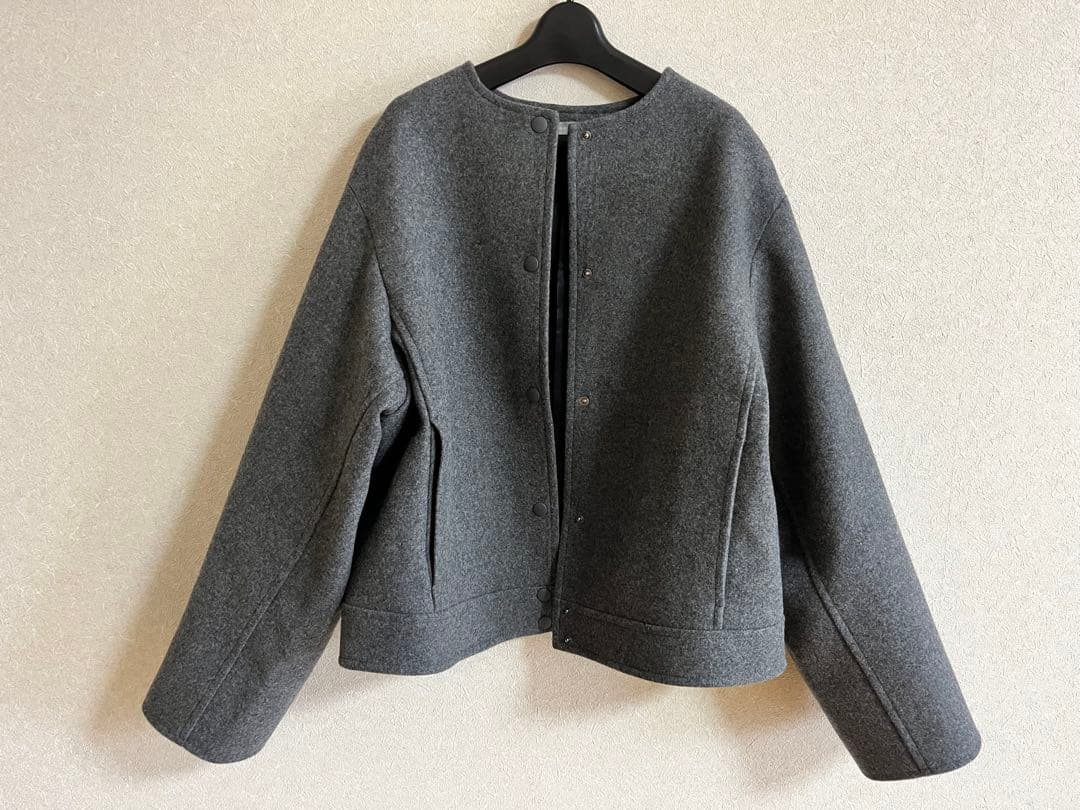 【美品】2024AW セオリーリュクス ショートコート　38 グレー