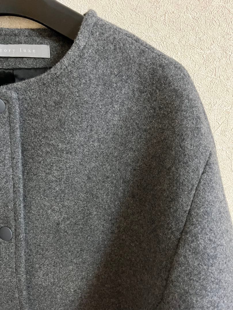 【美品】2024AW セオリーリュクス ショートコート　38 グレー