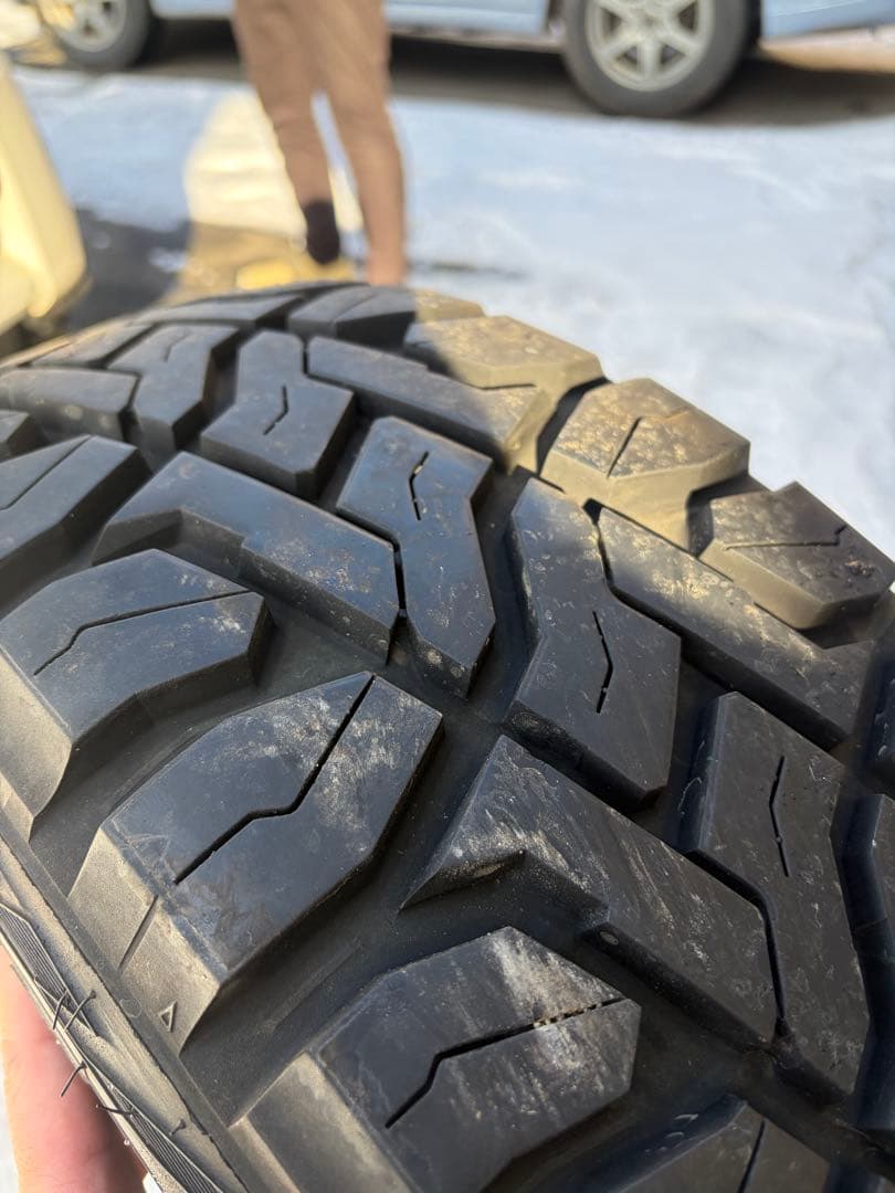 OPEN COUNTRY R/T 215 65 R16 バリ溝　1本①