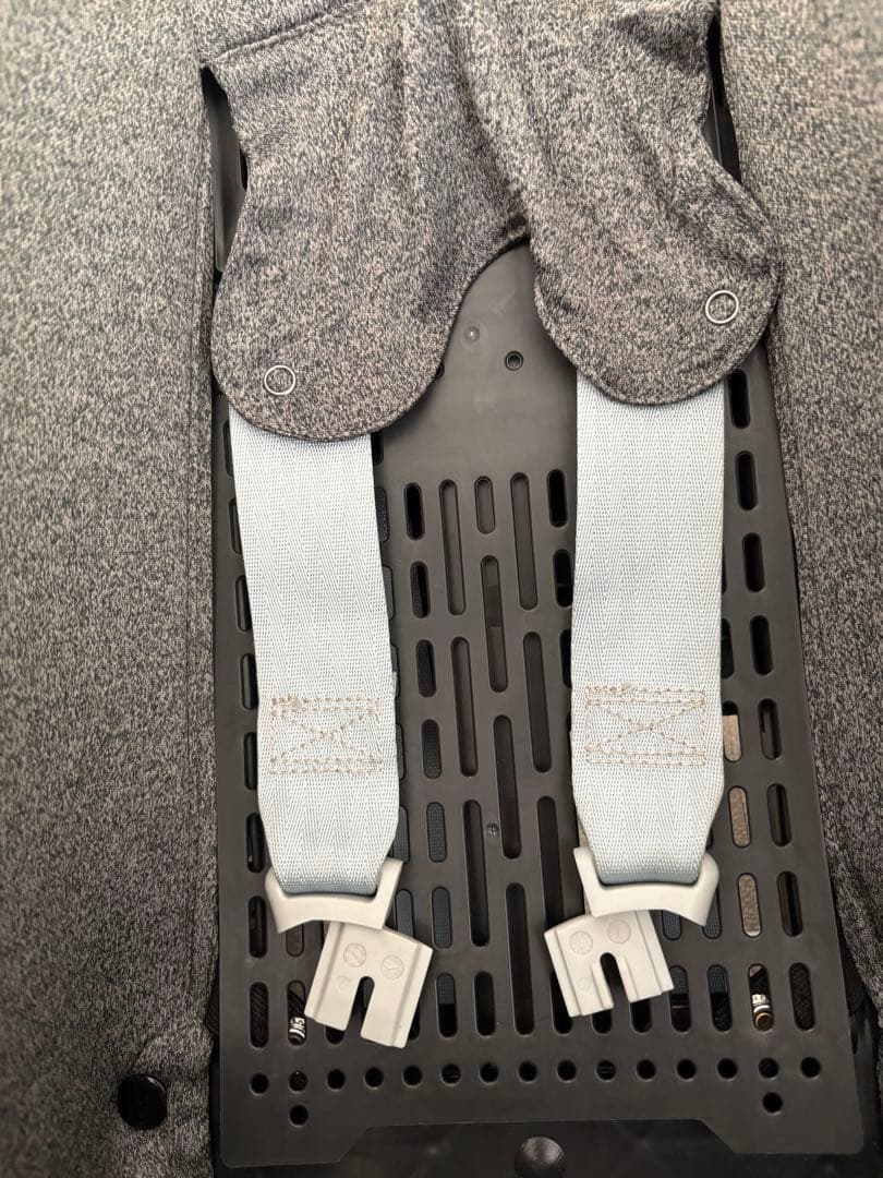 Cybex CLOUD T i-SIZE ＋ BASE T セット✨