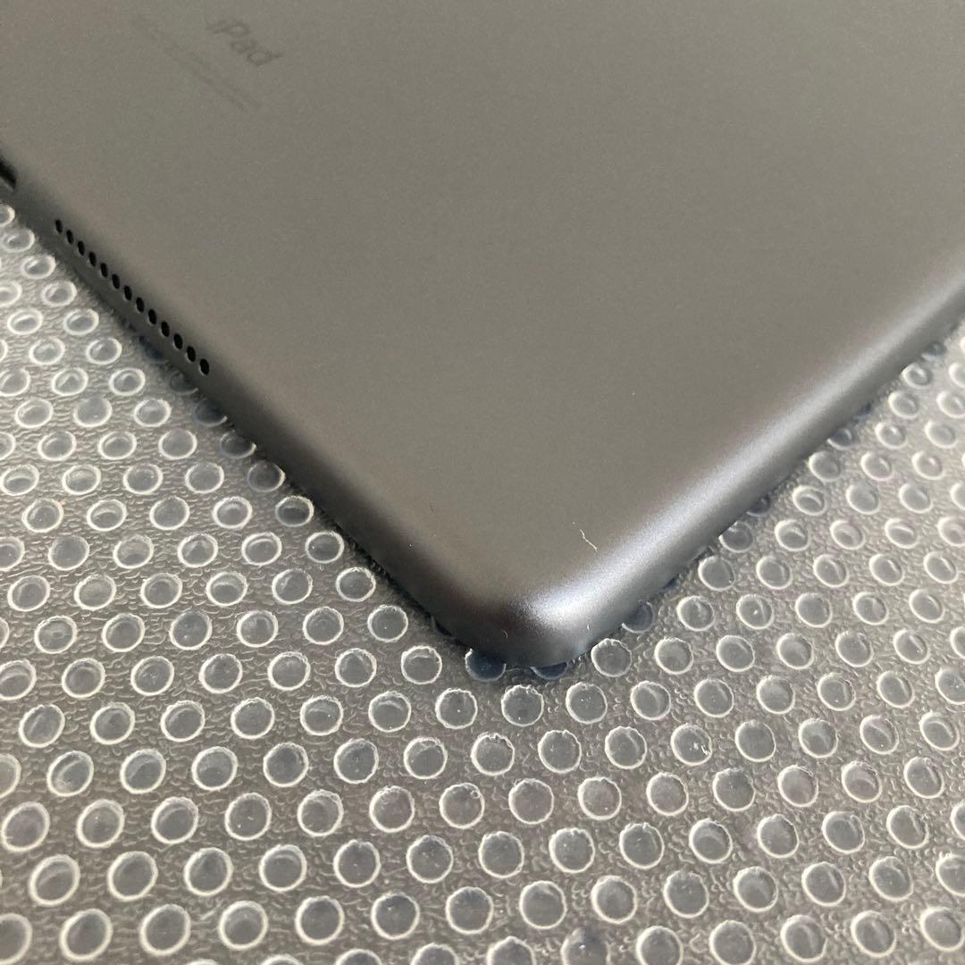 3616【早い者勝ち】電池ほぼ新品☆iPad8第8世代32GB SIMフリー☆