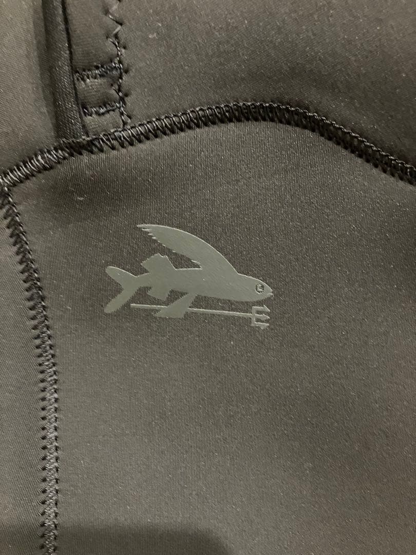 patagonia R1 ライト　シーガルウェットスーツ Mサイズ