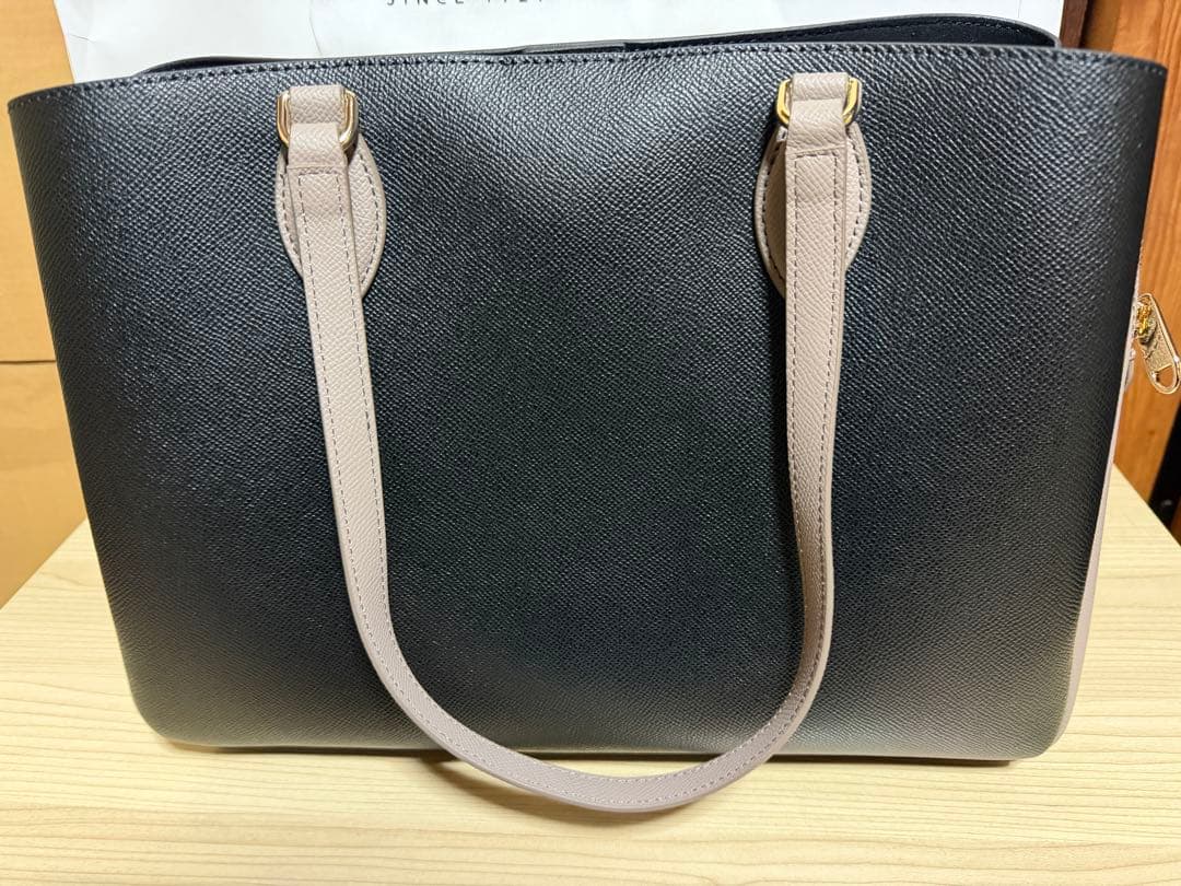 夏恋[未使用]FURLA ショルダーバッグ ミネルヴァＬバイカラー