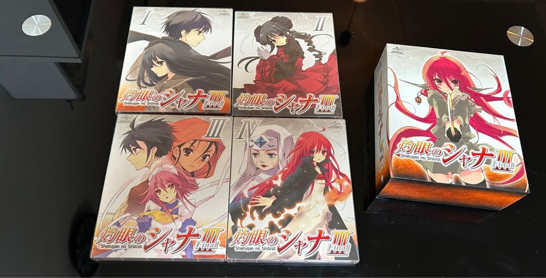 灼眼のシャナ　Ⅰ+Ⅱ+Ⅲ 全巻セット　DVD (Ⅲの4〜8巻のみBlu-ray)