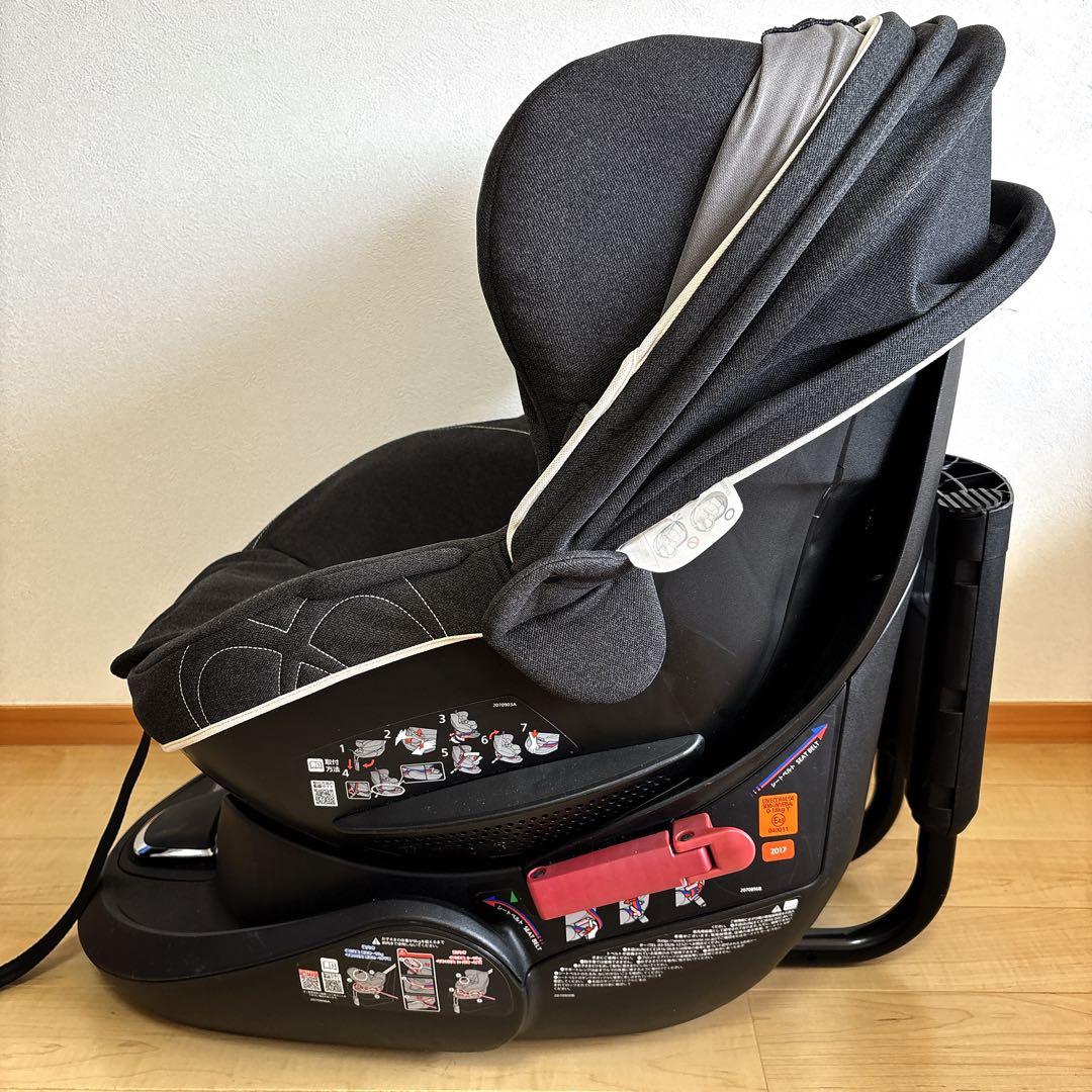 AILEBEBE クルット4s プレミアム ブラック　チャイルドシート