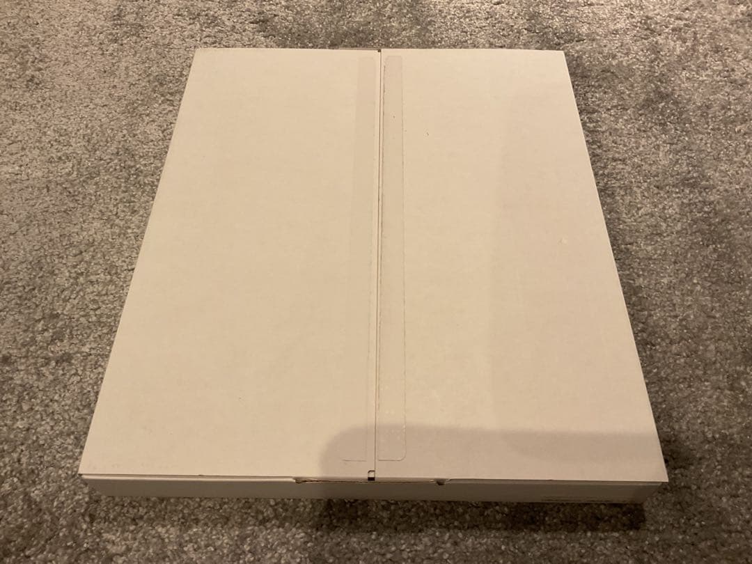 h*h様 MLXF2J/A Designed by Apple in Calif