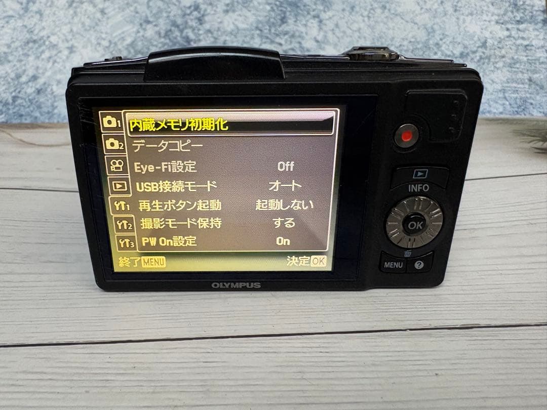 オリンパスのデジタルカメラ、OLYMPUS SZ-20(レ65)