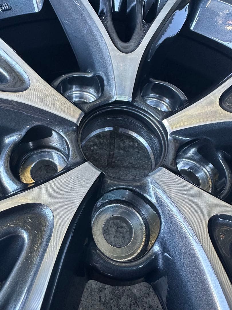 ② 良品 トヨタ 60系 プリウス Zグレード 純正 19インチ 4本