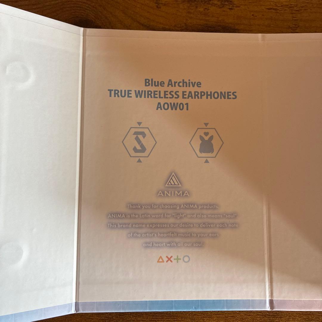 ONKYO×ブルーアーカイブ AOW01 ワイヤレスイヤホン アロナ　ケース付き