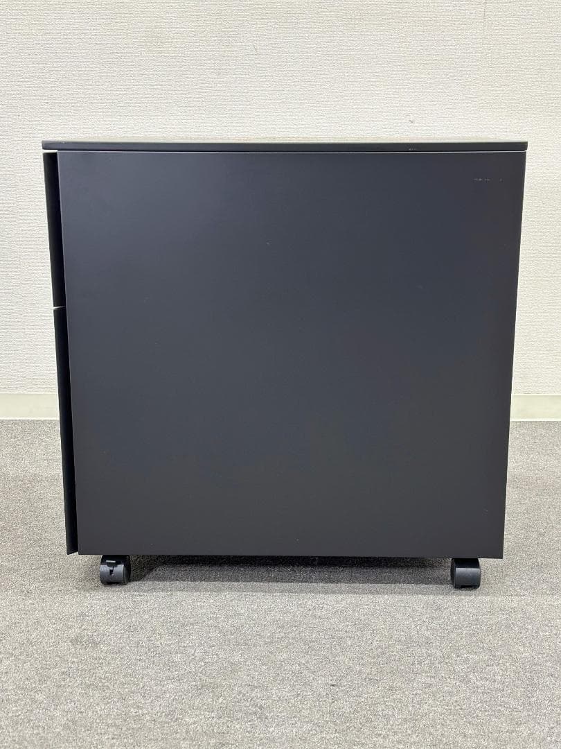 カッシーナイクスシー■AFドロアー　鍵付き　黒　デスクワゴン　袖机　オフィス