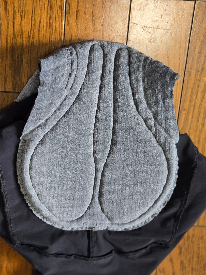 美品 ASSOS EQUIPE RSR S9 アソス ビブショーツ Sサイズ