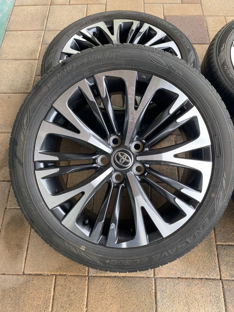 ヤリスクロス　18インチホイール