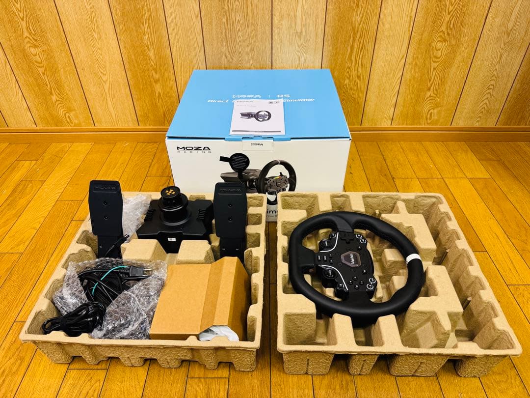 Moza Racing R5 ミナト