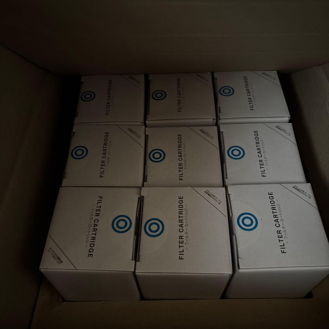 エブリーフレシャス ウォーターサーバー ミニ カートリッジ9本付き