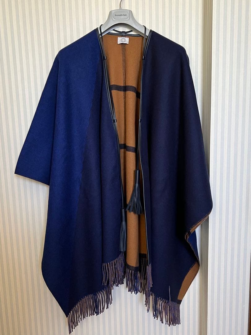 HERMES エルメス リバーシブル　ポンチョ ストール コート