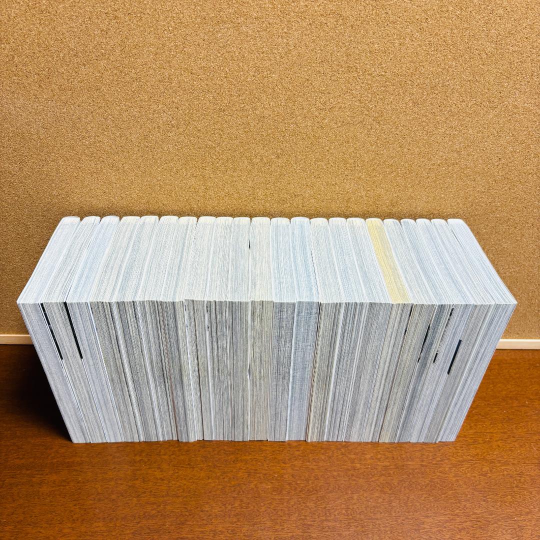 【コミック】 ベルセルク 新装版 1巻～43巻 全巻 + 関連本4冊 計４７冊