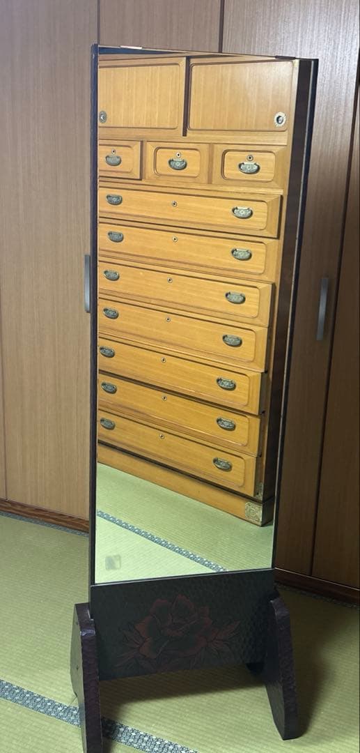 姿見　鎌倉彫デザイン　和風　豪華紋付ゆたんカバー付き