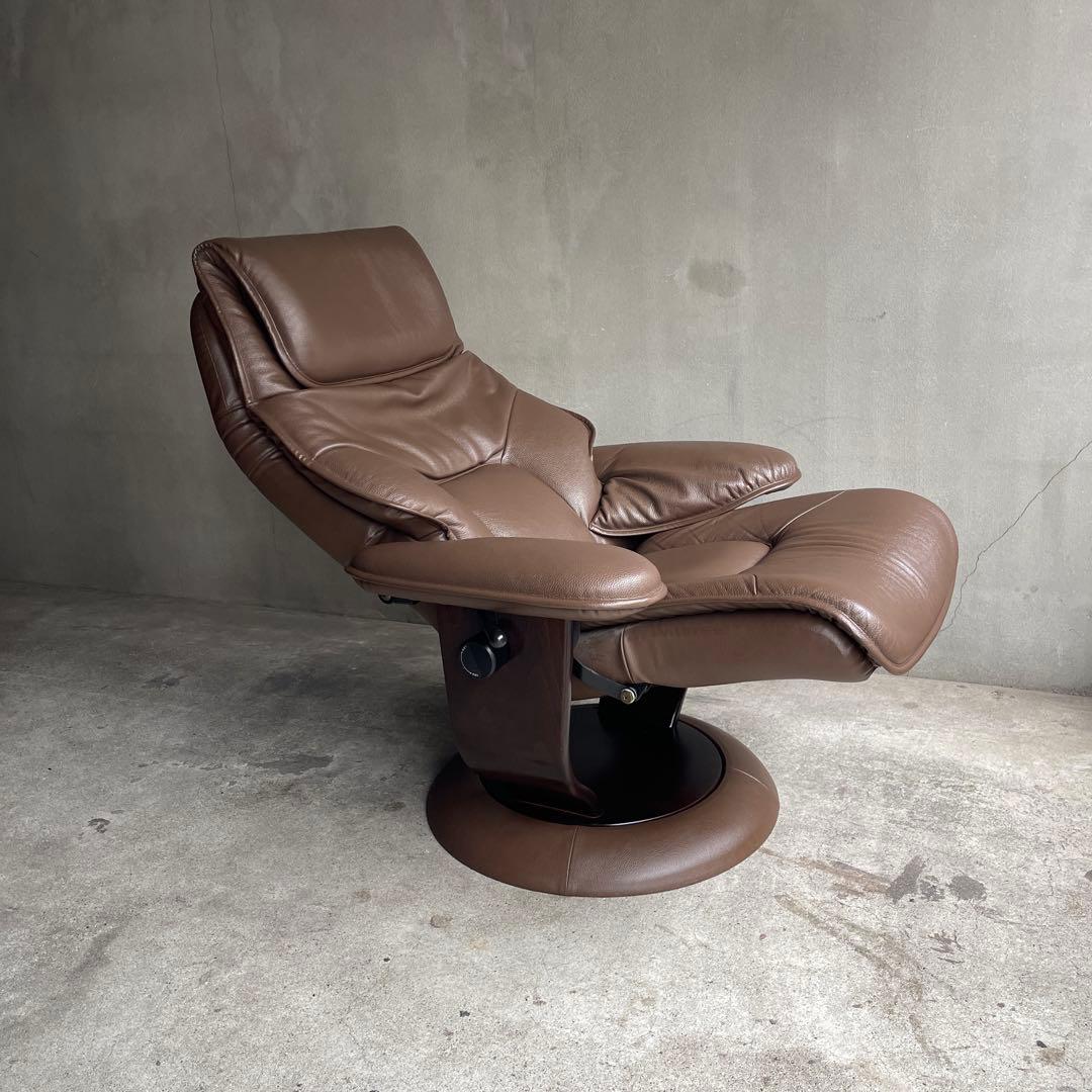 極美品　karimoku カリモク 回転リクライニングソファ