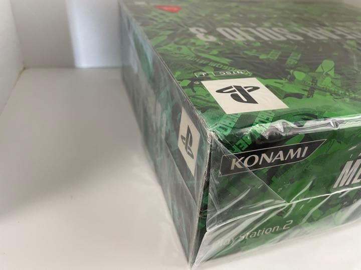 〔希少/未開封品〕メタルギアソリッド3 スネークイーター プレミアムパッケージ