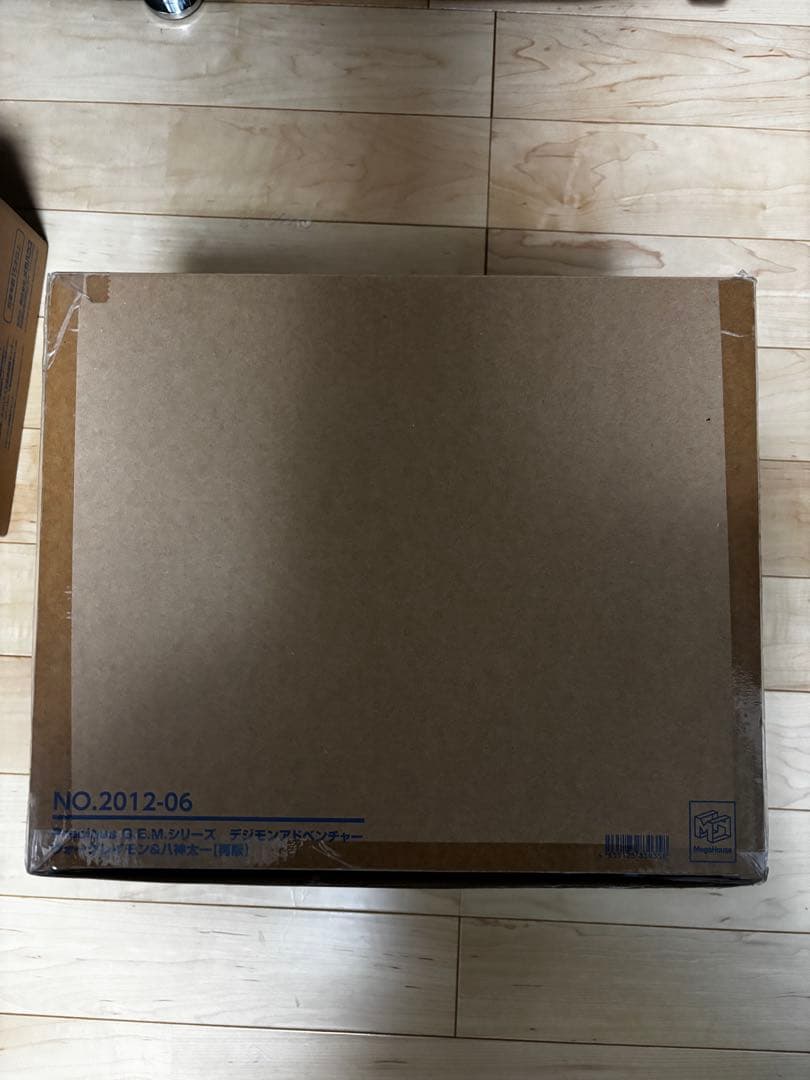 コ*ケ様 ウォーグレイモン　メタルガルルモン　フィギュア