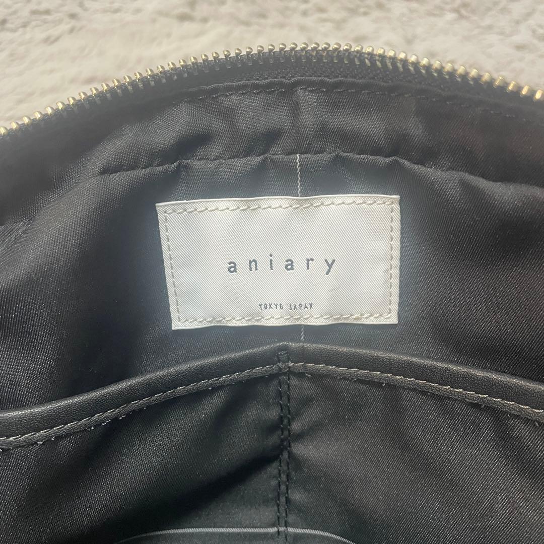 【チカ】アニアリ ショルダー バッグ ブラック 本革 斜めがけ 軽量