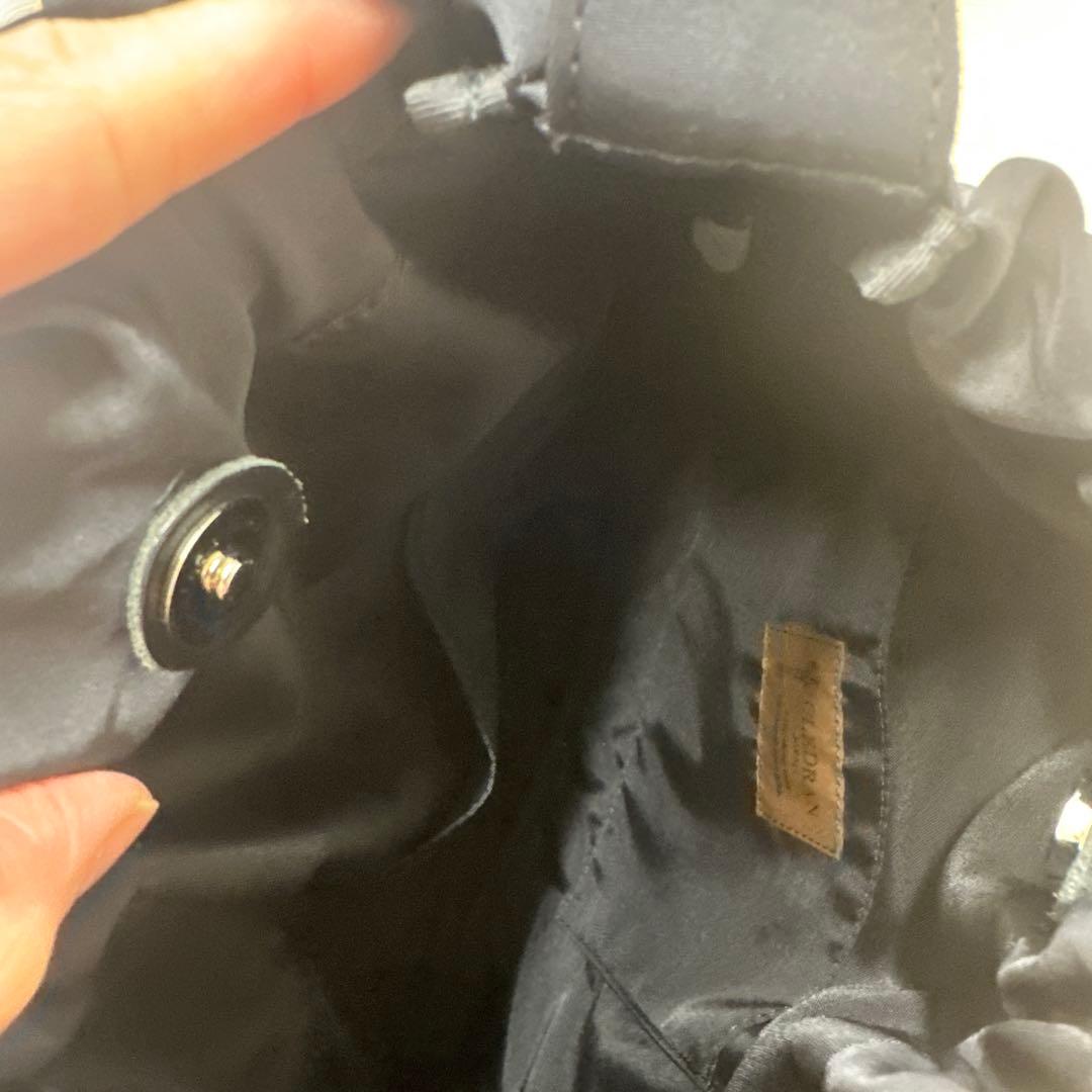 クレドランナイロンブラック　ショルダーバック新品・未使用品・タグ付き