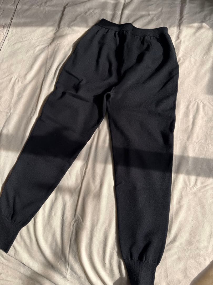 【未使用】MANOF マノフ　ヘムスリットジャージニットパンツ ブラック