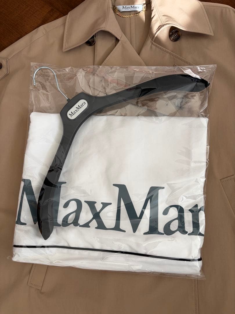 MaxMara 2025SSトレンチコート