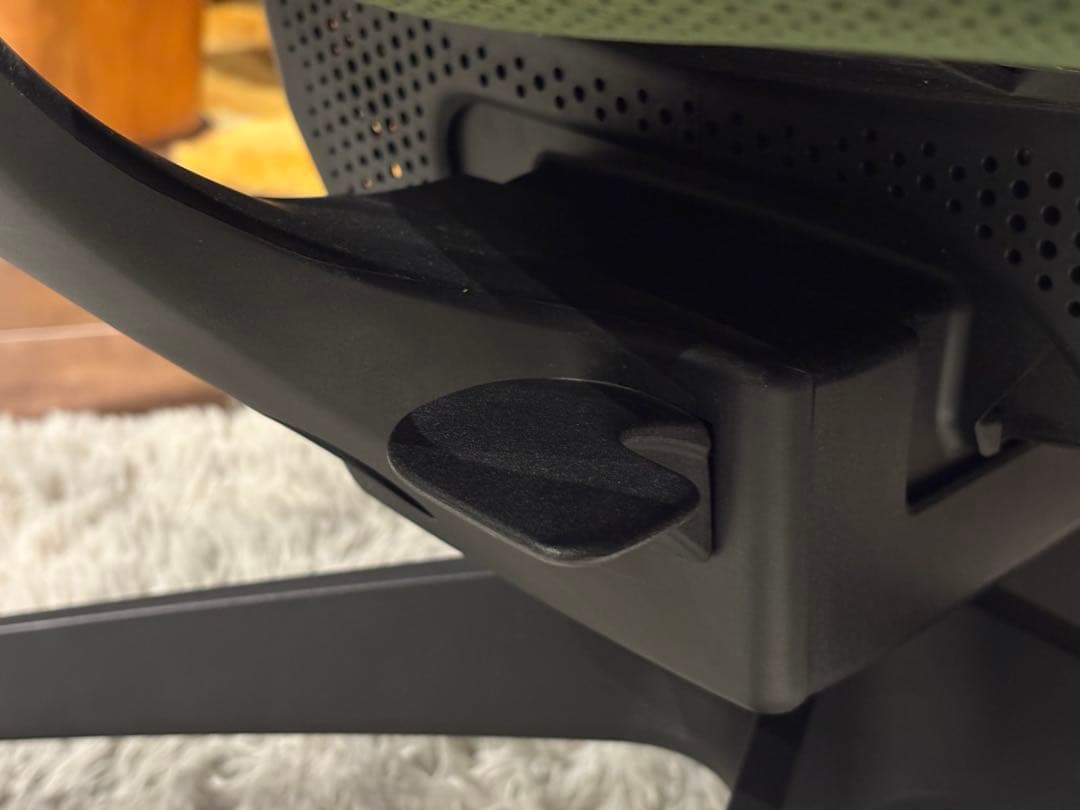 ②KOKUYO コクヨ　デスクチェア　オフィスチェア　イングチェア　H