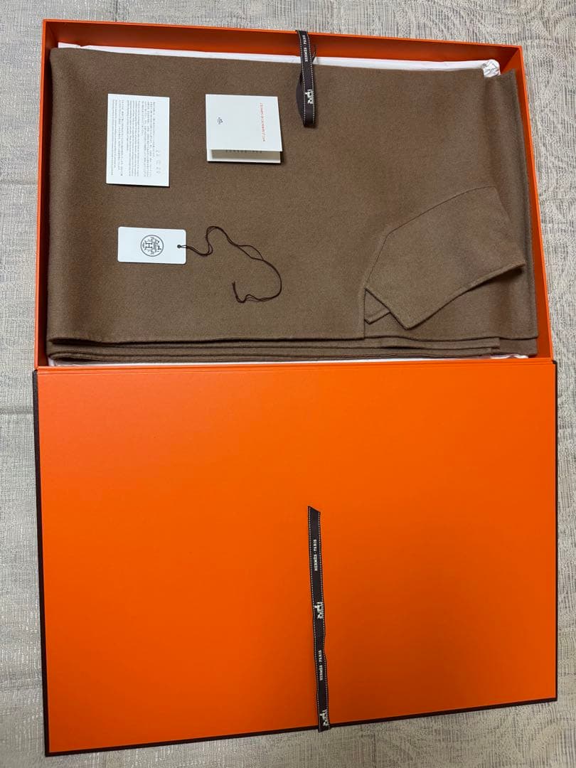 【最終値下げ！】エルメス　ポンチョ　ストール　トロンプルイユ