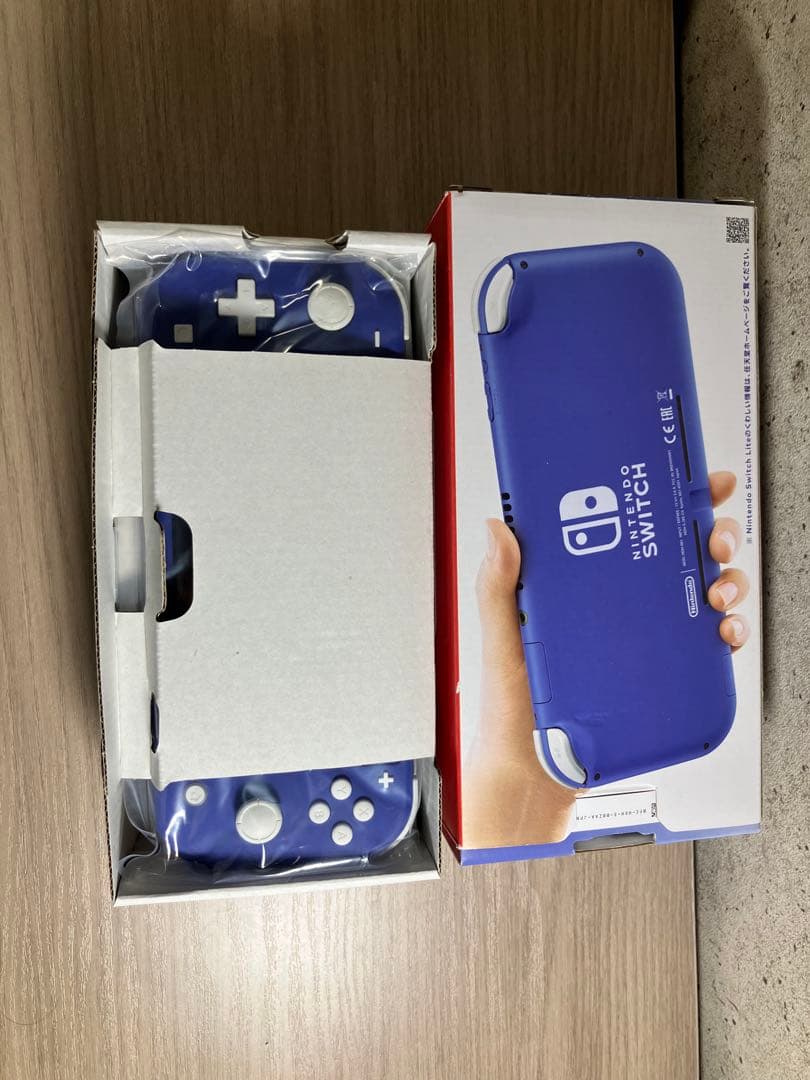Nintendo Switch Lite 青色 充電器付き